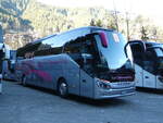 (244'836) - Auto-Transports, La C�te-aux-F�es - NE 993 - Setra am 7.