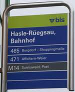 (271'206) - bls-Haltestellenschild - Hasle-R�egsau, Bahnhof - am 17. Januar 2025