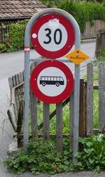 (266'598) - Fahrverbot f�r Autobusse am 3.