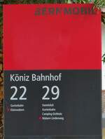 (238'507) - BERNMOBIL-Haltestellenschild - K�niz, Bahnhof - am 28. Juli 2022