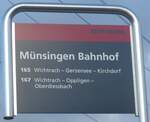 (212'888) - BERNMOBIL-Haltestellenschild - M�nsingen, Bahnhof - am 14.