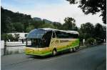 (089'001) - Sommer, Gr�nen - BE 26'858 - Neoplan am 17.