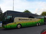 (208'387) - Sommer, Gr�nen - BE 226'999 - Van Hool am 3.