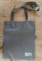 (282'547) - STI-Tragsack am 23.