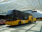 (145'215) - PostAuto Graub�nden - GR 102'368 - Neoplan am 17.