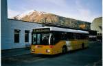 (076'714) - PostAuto Graub�nden - GR 102'355 - Mercedes (ex P 25'202) am 26.