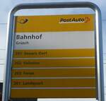 (219'671) - PostAuto-Haltestellenschild - Gr�sch, Bahnhof - am 16. August 2020