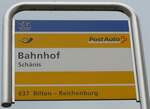 (166'123) - PostAuto-Haltestellenschild - Sch�nis, Bahnhof - am 10. Oktober 2015