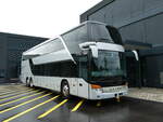 (236'828) - Meier, Z�rich - (ZH 131'864) - Setra am 5.